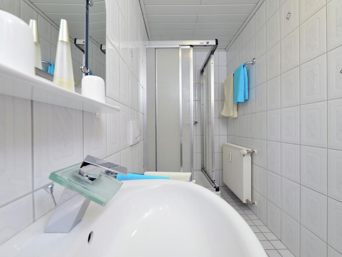 Apartment With Garden In Eimelrod Willingen  Bagian luar foto